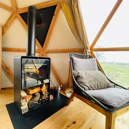 Dome Insolite Cedre Jacuzzi Et Petits Dejeuners Inclus Lagraulet-du-Gers Exterior foto